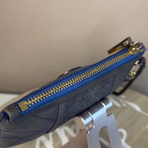 Tory Burch gray  Quilted Leather Wristlet